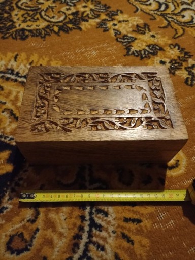 Zdjęcie oferty: Drewniana skrzynka, szkatułka