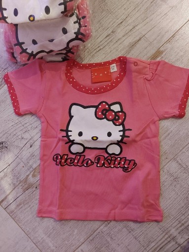 Zdjęcie oferty: Bluzka Hello Kitty krótki rękaw 86cm