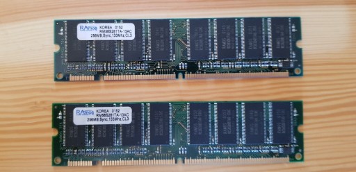 Zdjęcie oferty: Pamięć SDRAM RAmos 256 MB PC133 133 MHz CL3