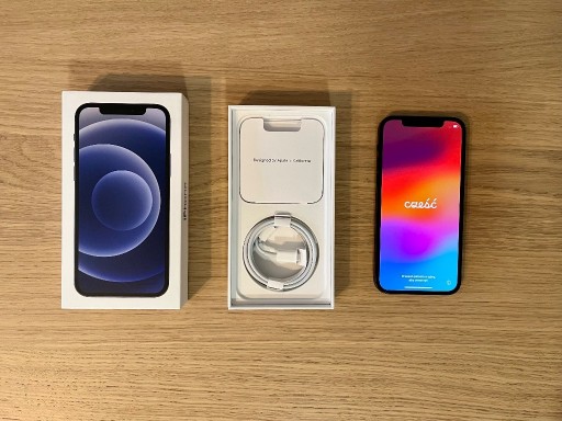 Zdjęcie oferty: iPhone 12 [JAK NOWY, 100% BATERII]