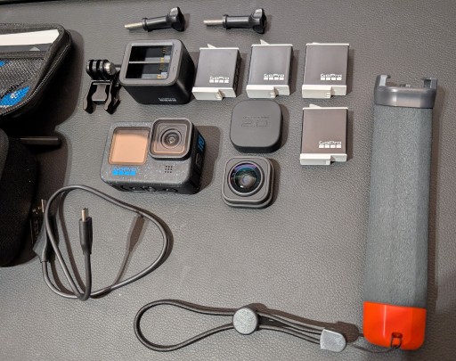 Zdjęcie oferty: GoPro Hero 12 Black Accessory Hard Bundle, Lens Mod 2.0, Dual Charger