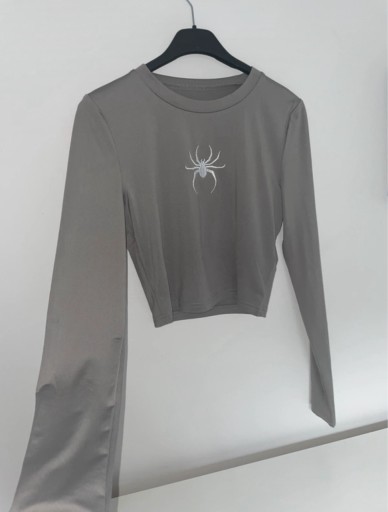 Zdjęcie oferty: bluzka pająk haft
