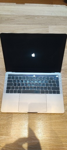 Zdjęcie oferty: MacBook Pro a1989 i7 16gb Ram 500SSD