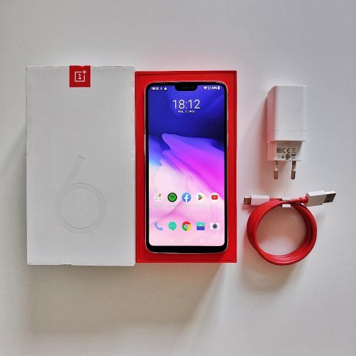 Zdjęcie oferty: OnePlus 6 8/128GB Silk White - Stan Idealny