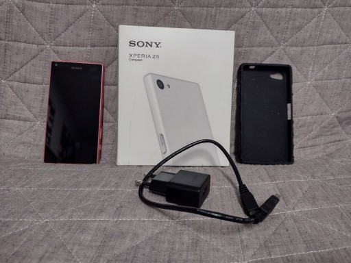 Zdjęcie oferty: Sony Xperia Z5 Compact Różowy Coral 32gb