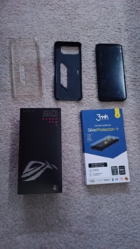 Zdjęcie oferty: Asus Rog Phone 6D 12GB RAM i 256GB + akcesoria 
