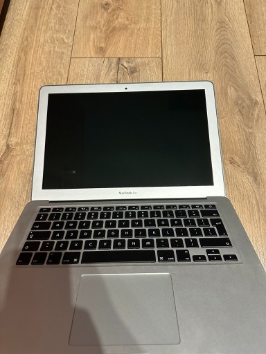 Zdjęcie oferty: Apple Macbook Air 13' MQD32ZE/A i5 8GB 128SSD