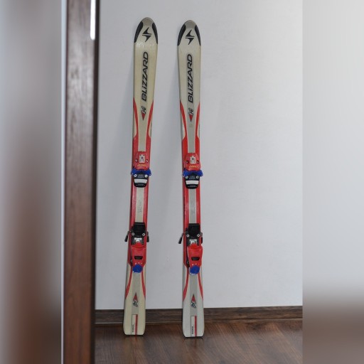 Zdjęcie oferty: Narty dziecięce 120 cm BLIZZARD  junior carve 