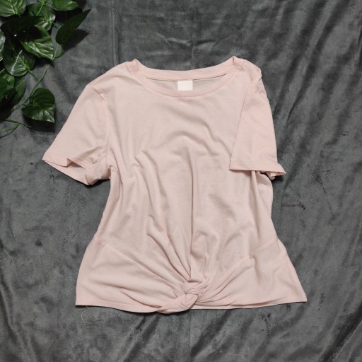 Zdjęcie oferty: H&M Crop-top z ozdobnym węzłem 