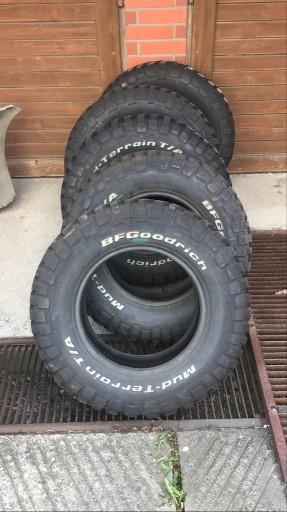 Zdjęcie oferty: Opony BFGoodrich Mud Terrain T/A KM2  265/70 r17