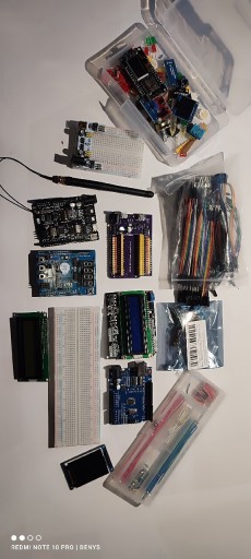 Zdjęcie oferty: Zestaw Arduino. Arduino Uno
