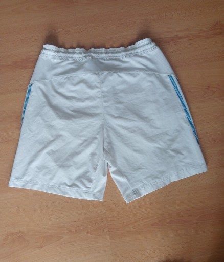 Zdjęcie oferty: Spodenki Adidas, r. M