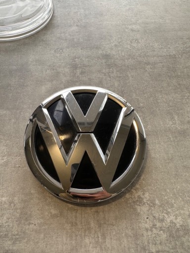 Zdjęcie oferty: Emblemat VW  3G0853601B