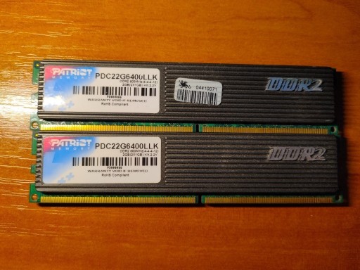 Zdjęcie oferty: Pamięć RAM 2GB Patriot PDC22G6400LLK DDR2 2x1GB