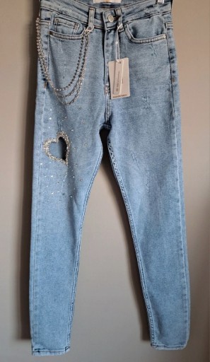 Zdjęcie oferty: Spodnie jeansowe serce cyrkonie łańcuch rozm 25