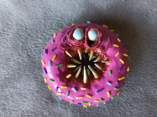 Zdjęcie oferty: Donut zombie, figurka kolekcjonerska 