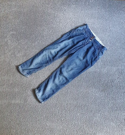 Zdjęcie oferty: Spodnie jeansowe Next, r 134 cm (9 lat) dziewczęce