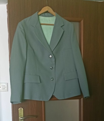 Zdjęcie oferty: żakiet (marynarka) + spódnica kolor gołębi szary 