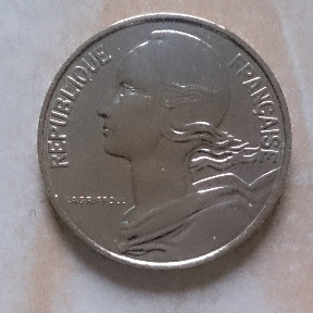 Zdjęcie oferty: 10 centimes 1983 r. Francja