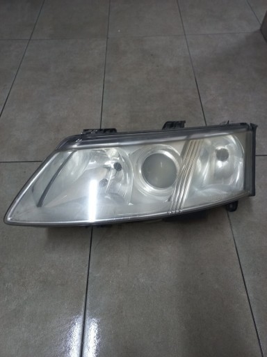 Zdjęcie oferty: Lampa prawy przód saab 93 2005r (Anglik)