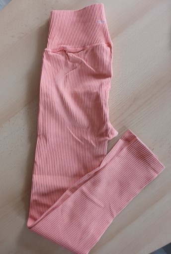 Zdjęcie oferty: Legginsy damskie OceansApart