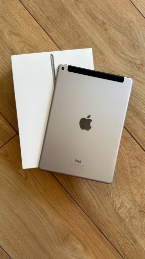 Zdjęcie oferty: Apple iPad Air 2 16GB WiFi + LTE Space Grey