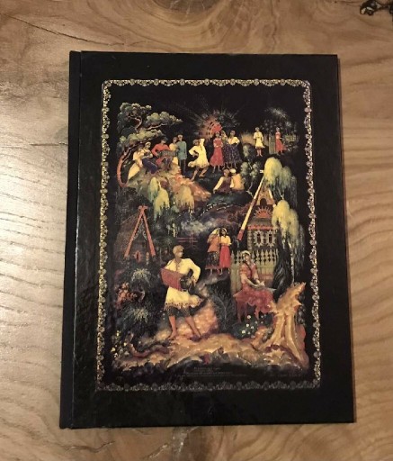 Zdjęcie oferty: Album miniatur lakierniczych Palekh po rosyjsku  