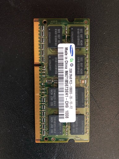 Zdjęcie oferty: Pamięć 2GB DDR3 1066MHz PC3-8500S-07-10-F2 SODIMM