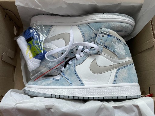 Zdjęcie oferty: Buty Nike Air Jordan 1