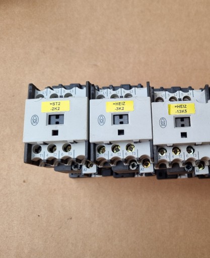 Zdjęcie oferty: Stycznik MOELLER DIL 00B M-G na 24V i z  diodą FD B DIL