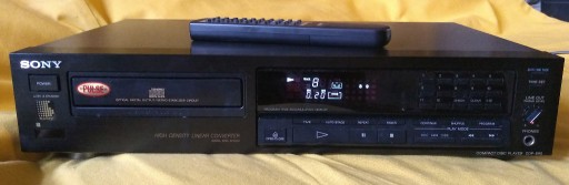 Zdjęcie oferty: Sony CDP 690 Odtwarzacz CD z pilotem.