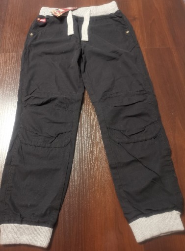 Zdjęcie oferty: Nowe spodnie LEE COOPER dla chłopca r. 140