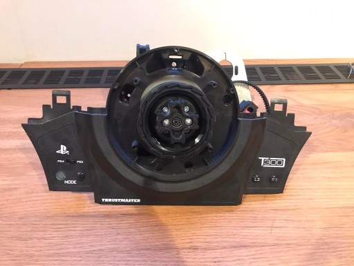 Zdjęcie oferty: Kolumna kierownicy Thrustmaster T300