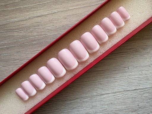 Zdjęcie oferty: Ręcznie malowane sztuczne paznokcie,press on nails