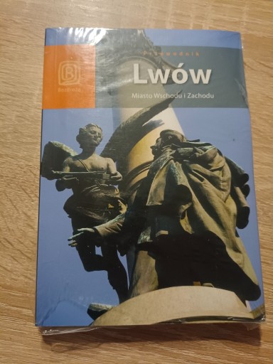 Zdjęcie oferty: Lwów miasto wschodu  przewodnik Aleksander Strojny