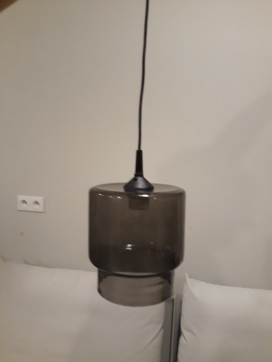 Zdjęcie oferty: Lampa wisząca szklana przydymiana