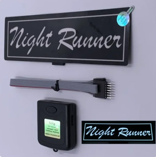Zdjęcie oferty: Naklejka NIGHT RUNNER+ GRATIS!