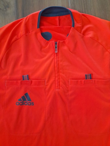 Zdjęcie oferty: Koszulka sędziowska Adidas S DR czerwona -jaskrawa