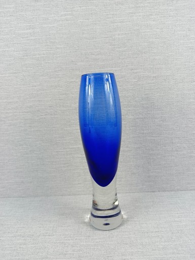 Zdjęcie oferty: Szklany wazonik Niebieskie szkło Pękaty cylinder