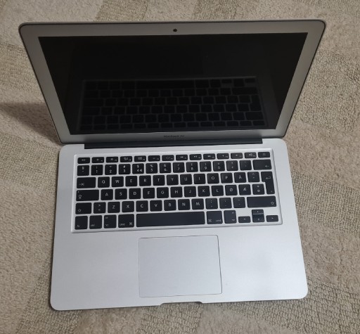 Zdjęcie oferty: MacBook Air 13 A1466 2017r i5 ,OPIS 