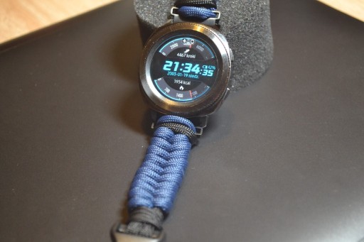 Zdjęcie oferty: Bransoletka do smartwatch z paracordu i zatrzask