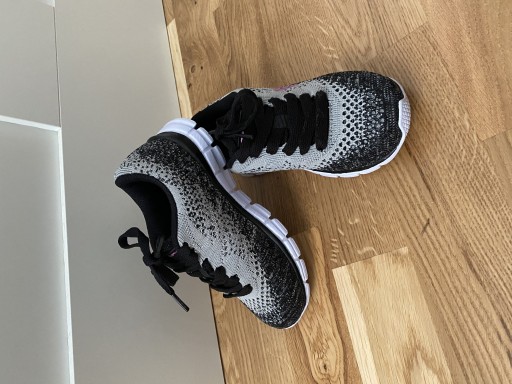 Zdjęcie oferty: Buty sportowe RBX r. 30