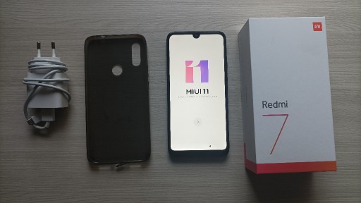 Zdjęcie oferty: Xiaomi Redmi 7, 2 GB / 16 GB, Global Version.