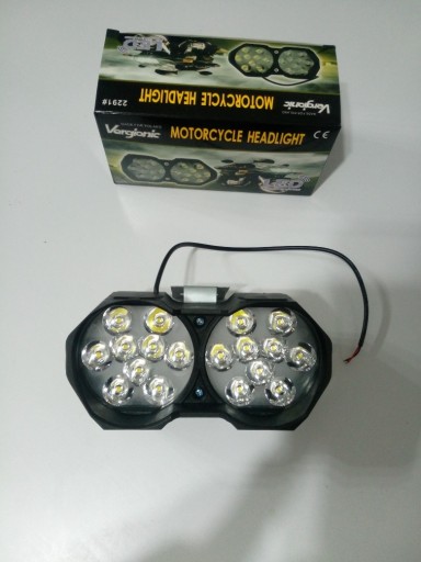 Zdjęcie oferty: LAMPA ROBOCZA 18 LED 12V 24V szperacz halogen podw