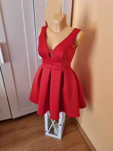 Zdjęcie oferty: Czerwona piankowa sukienka Pretty Women