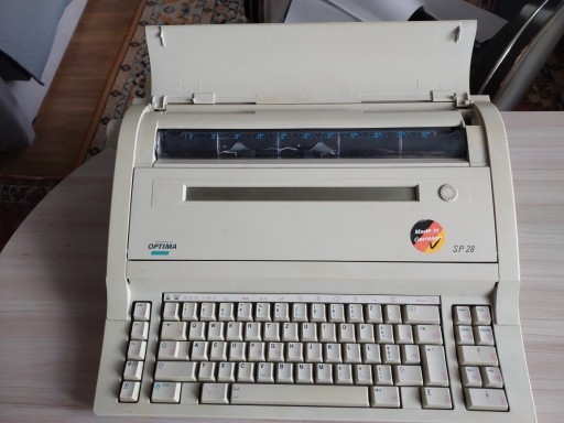 Zdjęcie oferty: Elektroniczna maszyna do pisania OPTIMA SP28