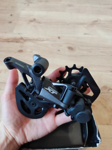 Zdjęcie oferty: Przerzutka tylna SHIMANO Deore XT RD-M8100-SDS