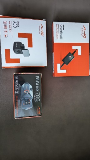 Zdjęcie oferty: Zestaw Wideorejestrator Mio MiVue 788 MiVue A30 SmartBox III