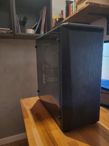 Zdjęcie oferty: Komputer x-kom G4M3R 500 i5 9600kf/16GB/rtx2060