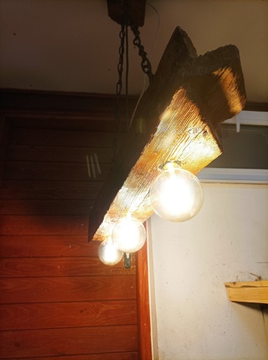 Zdjęcie oferty: Lampa ze starej bali 